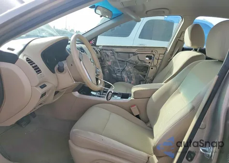 2014 Nissan Altima 2.5 z USA, uszkodzony, nr VIN 1N4AL3AP0EC132955